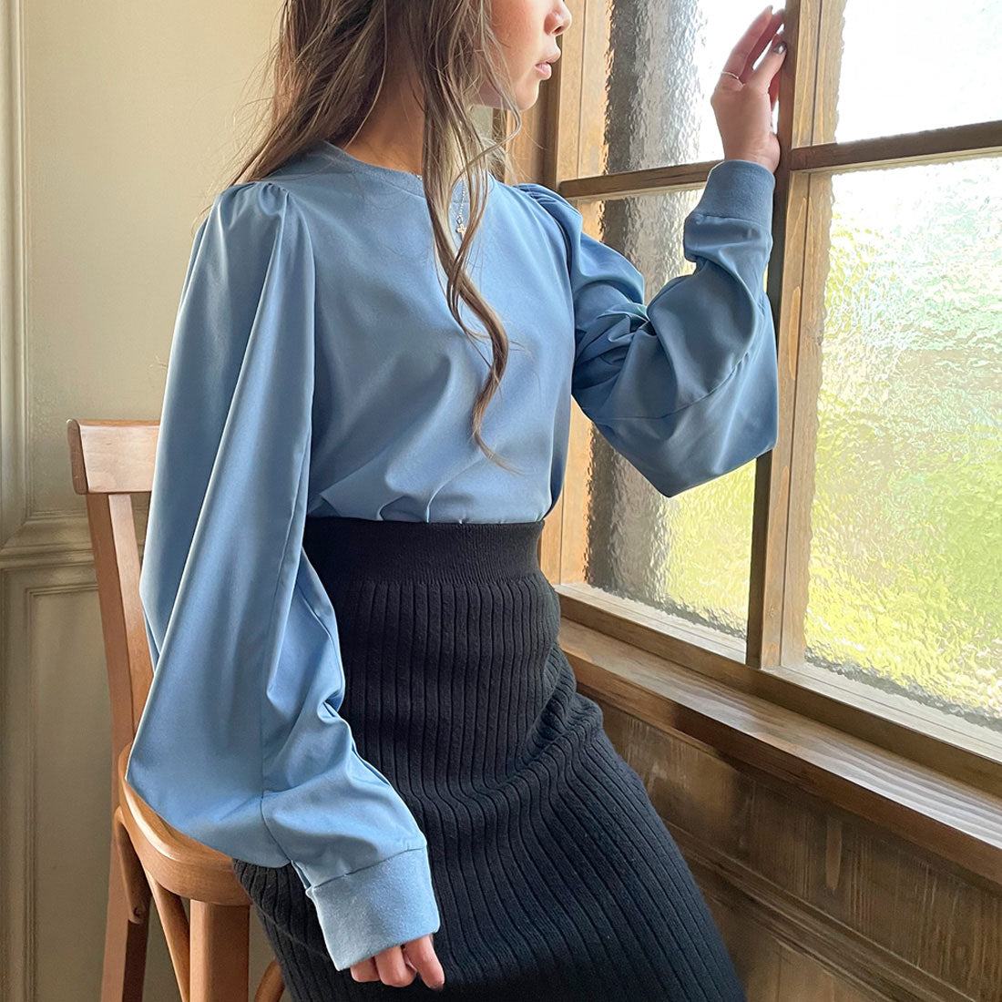 ジュノア JUNOAH パフスリーブボリューム長袖ブラウス （ブルー） ブルー