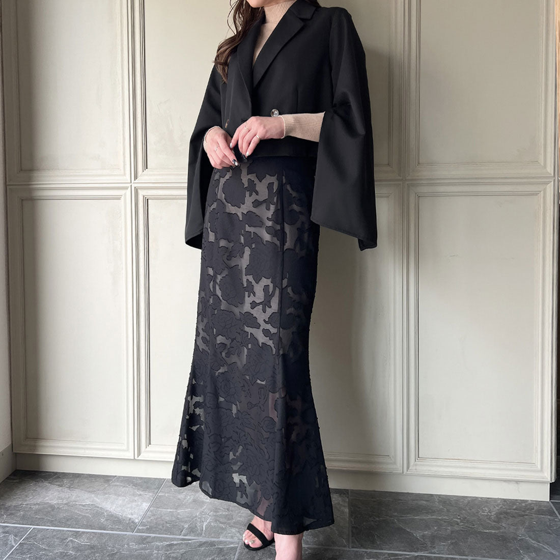 Junoah JUNOAH 2way slit sleeve short tailored jacket