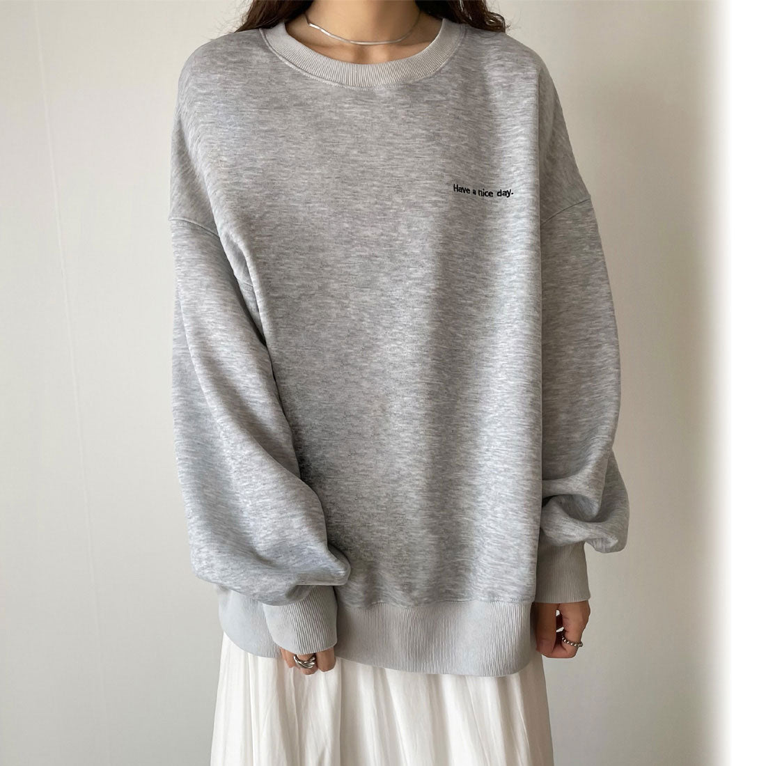 ジュノア JUNOAH ミニロゴ刺繍オーバーサイズスウェット