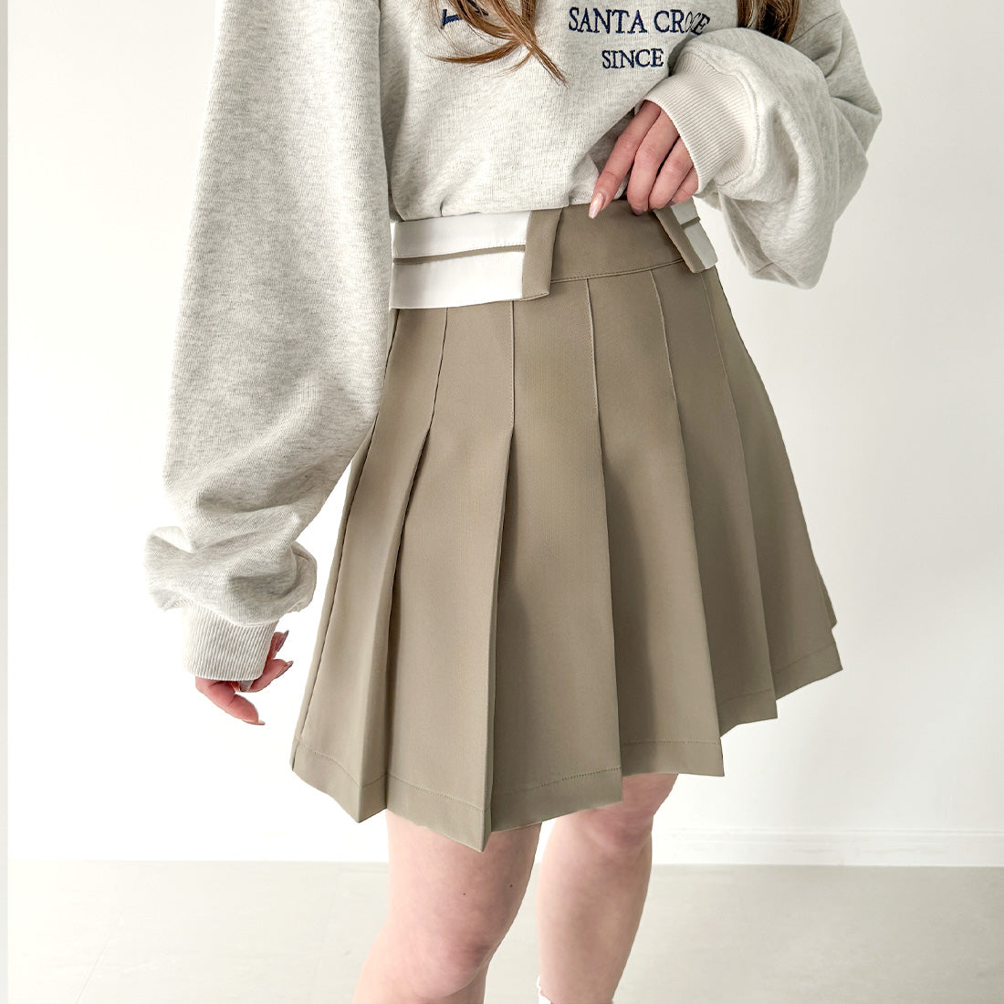 ジュノア JUNOAH 折り返しプリーツミニスカート