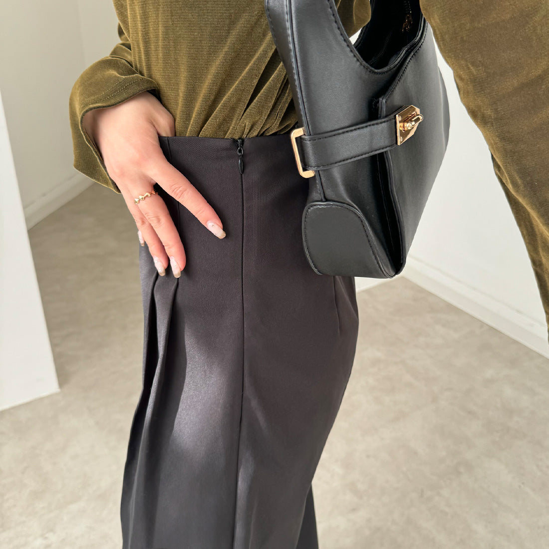 ジュノア JUNOAH ハイウエストカットパンツ