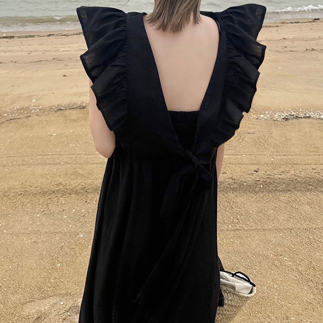 JUNOAH 亞麻混紡荷葉邊背心套裝吊帶連身裙