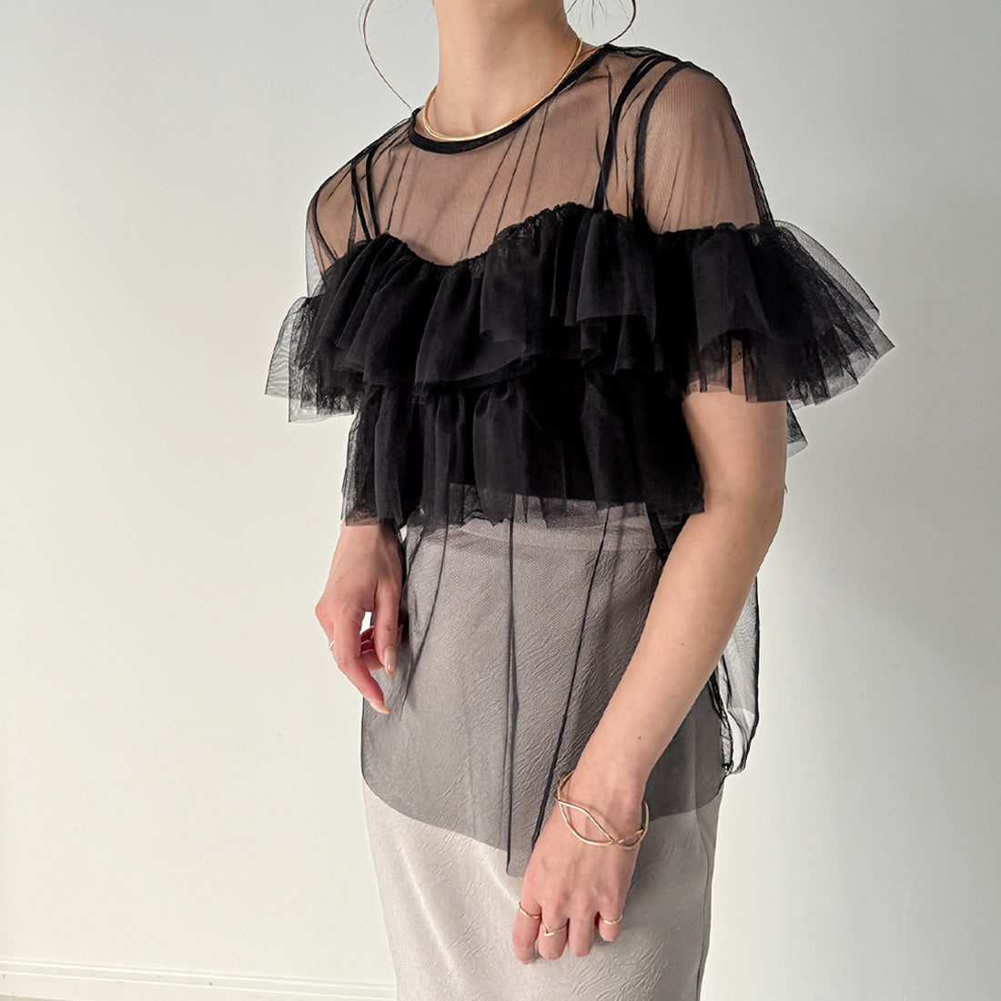 ジュノア JUNOAH 半袖フリルチュールトップス
