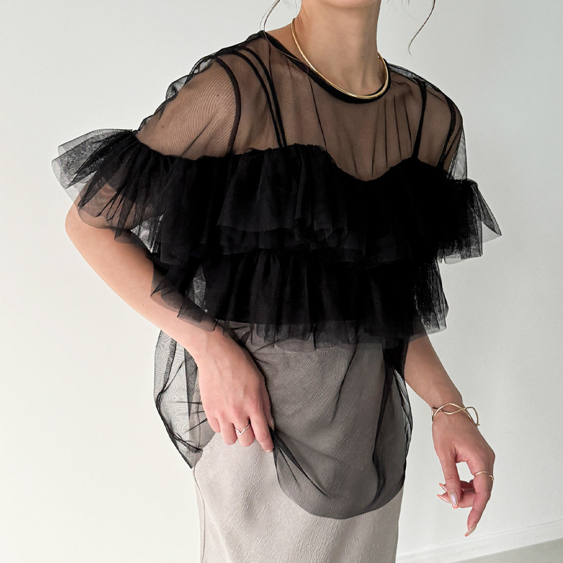 ジュノア JUNOAH 半袖フリルチュールトップス