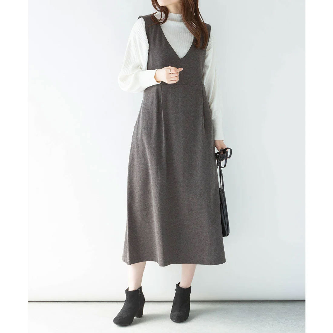 Jungle Jalopy Deep V-Neck Flare Jumper Skirt Plus Size Women's M L LL 3L 4L 5L black gray Charcoal Gray Camel Caramel