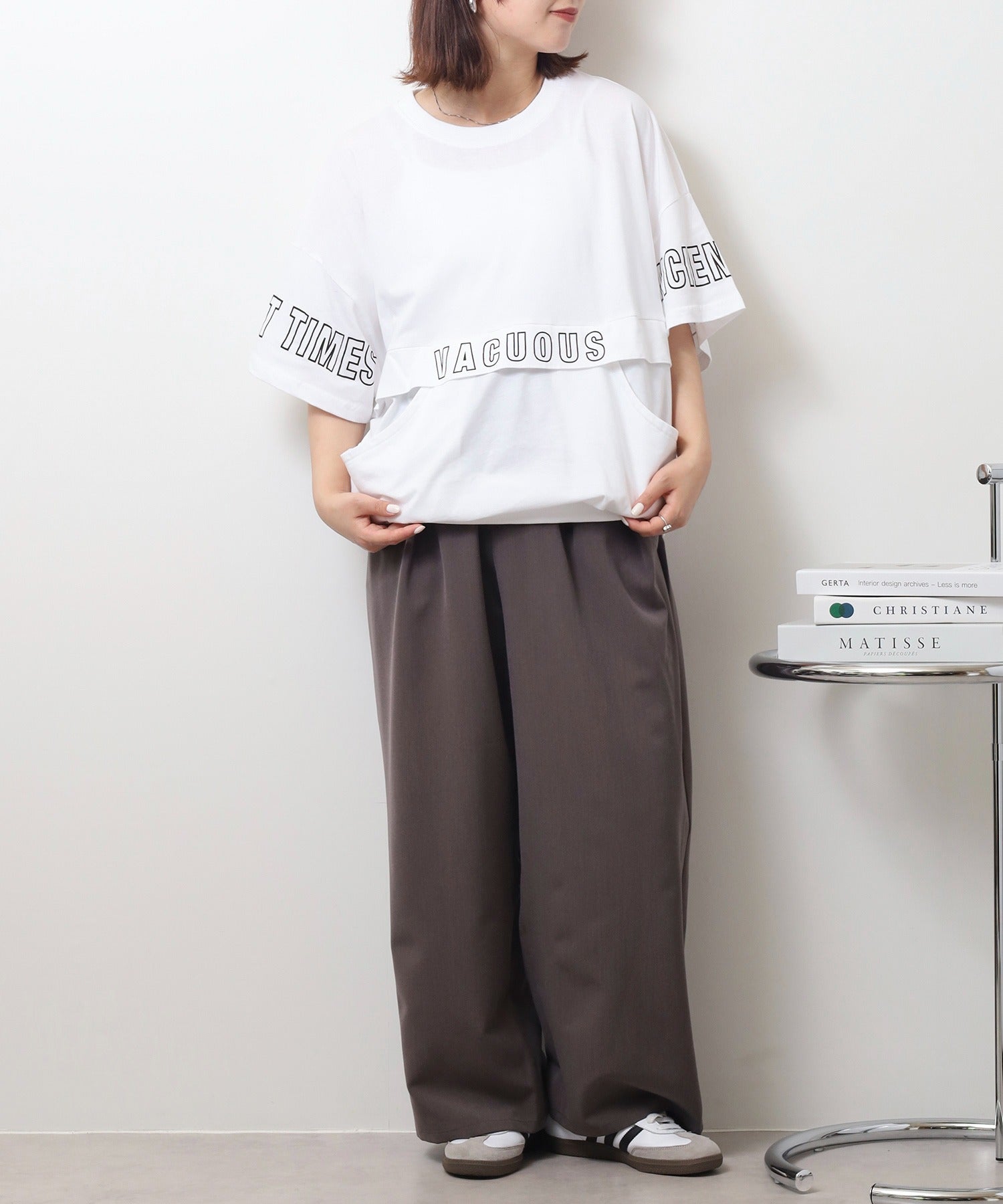 ジャングルジャロピー JUNGLE JALOPY ポケット付きオーバーサイズシルエットロゴプリントTシャツ レディース （WHITE） WHITE
