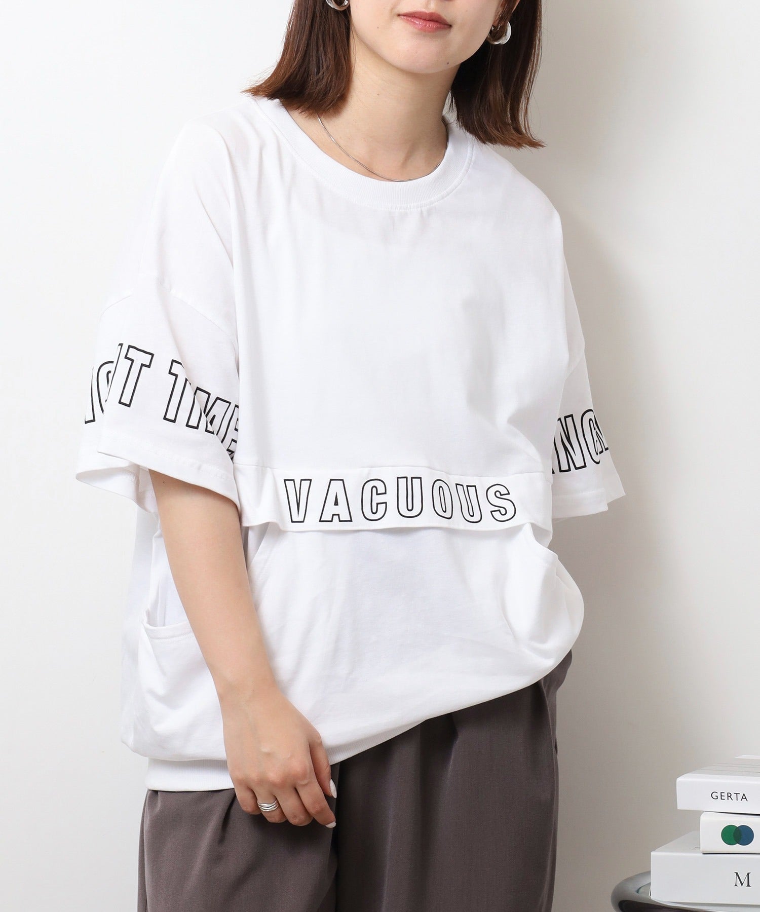 ジャングルジャロピー JUNGLE JALOPY ポケット付きオーバーサイズシルエットロゴプリントTシャツ レディース （WHITE） WHITE
