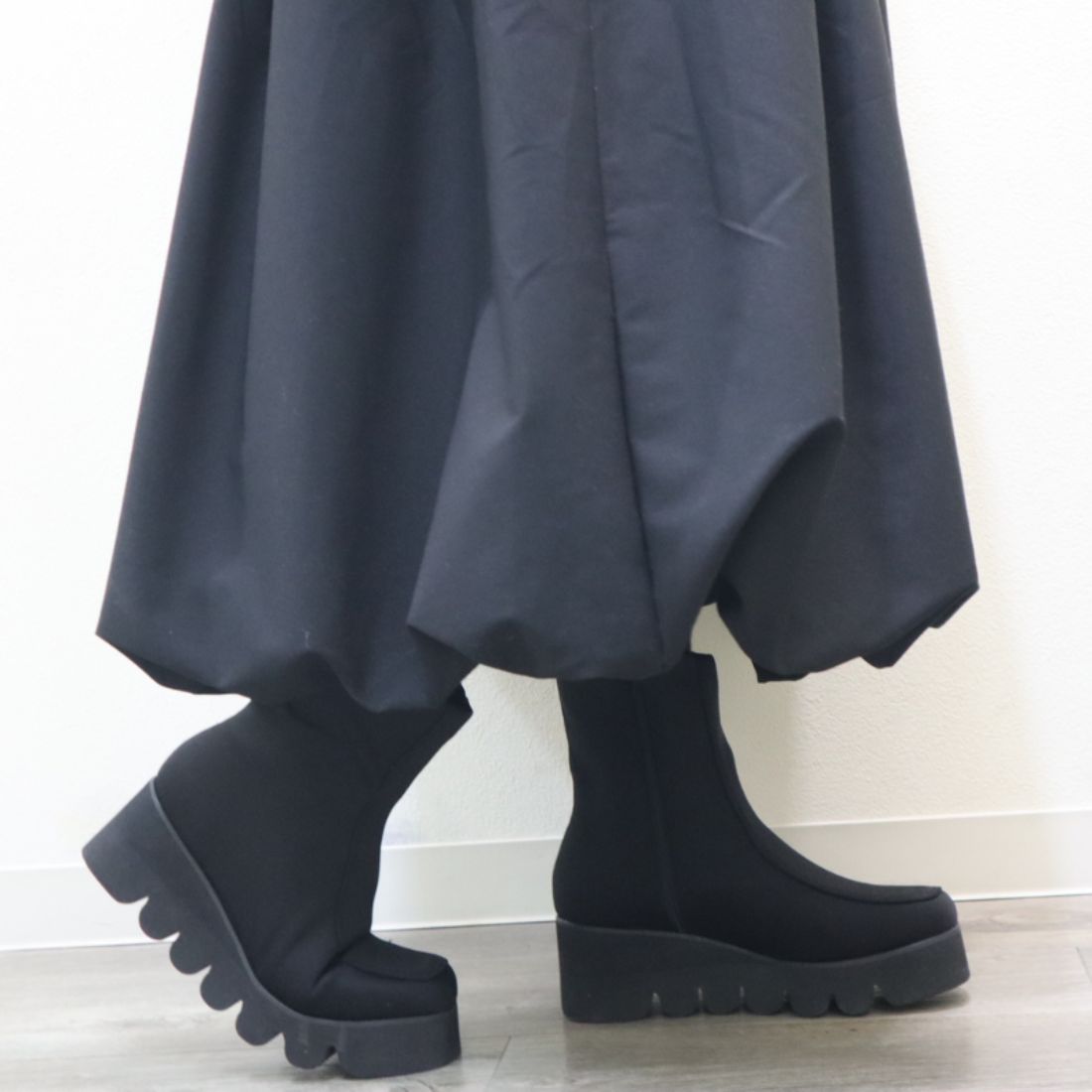 コウベオアシス 神戸オアシス 【超軽量】厚底ストレッチショートブーツ