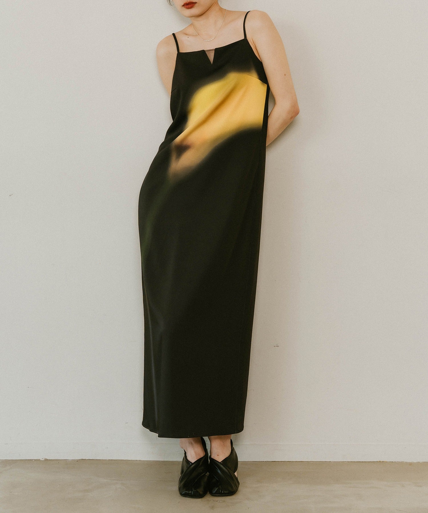クヌースマーフ Knuth Marf flower print satin dress （ブラック） ブラック