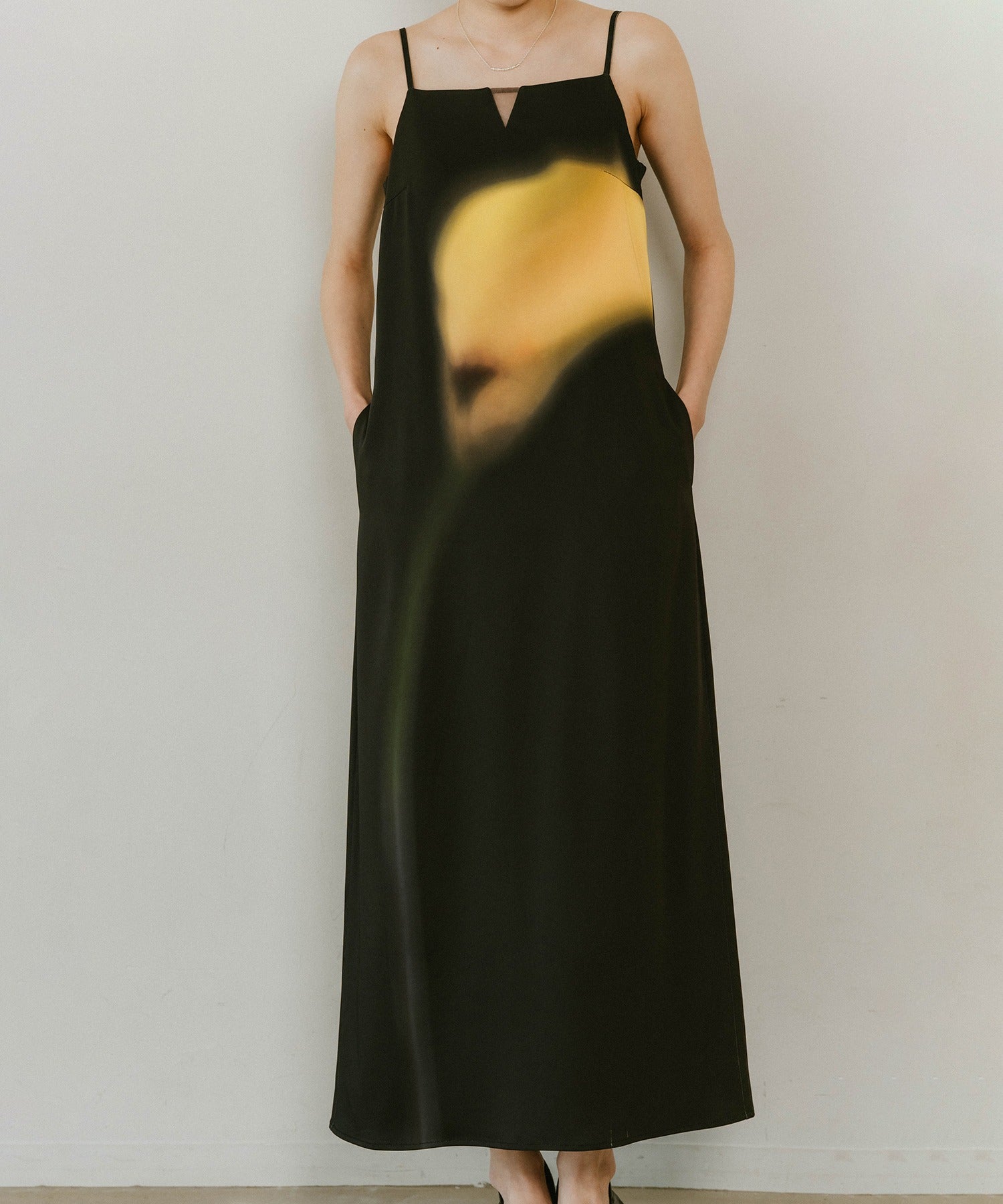 クヌースマーフ Knuth Marf flower print satin dress （ブラック） ブラック