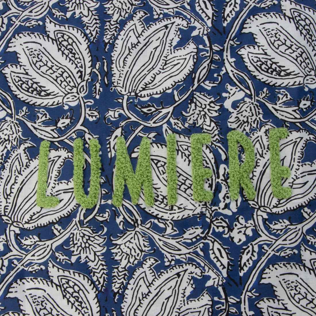 カンカン KANKAN ブークレ刺繍プリントトートバッグ