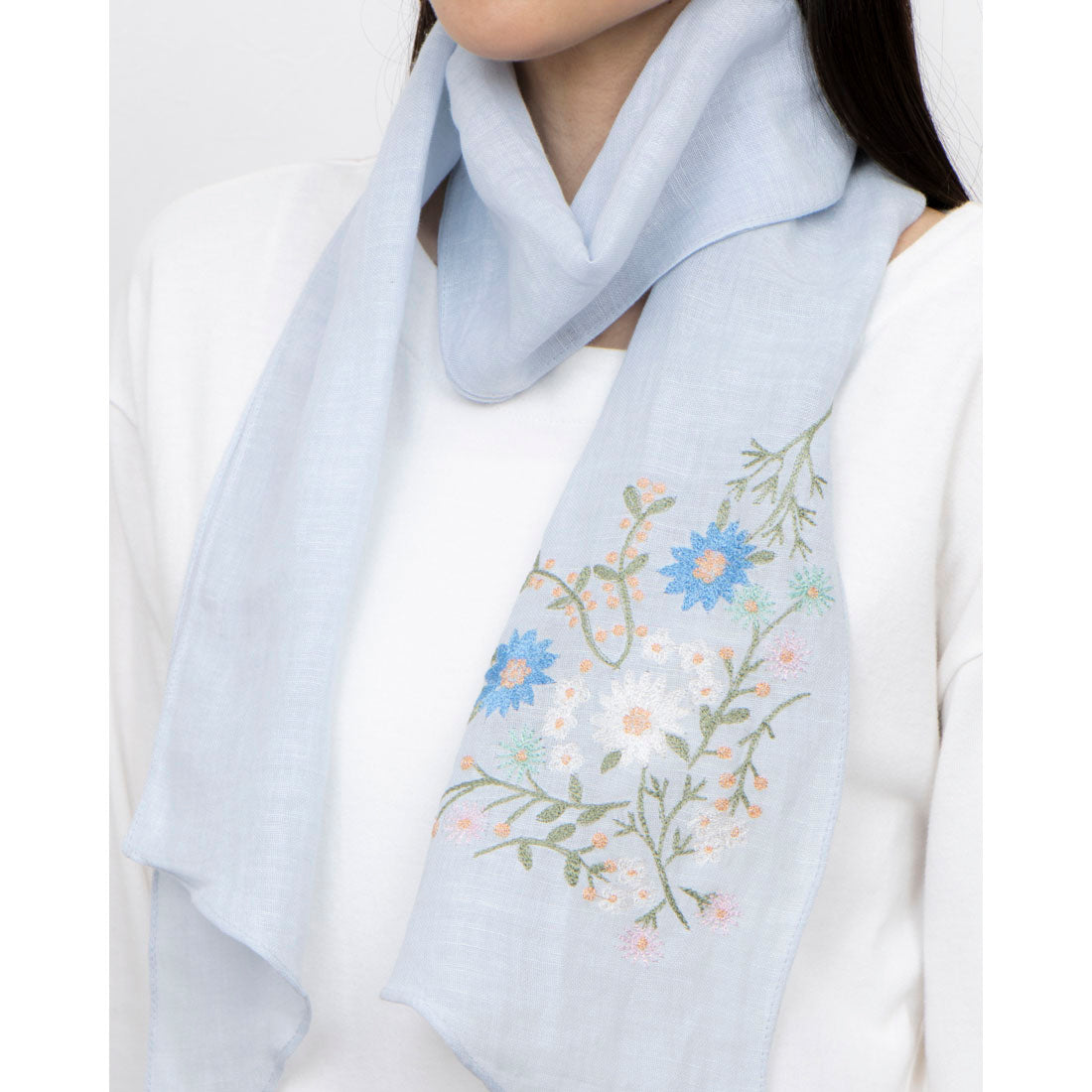 カンカン KANKAN 花柄刺繍ショール （ブルー） ブルー