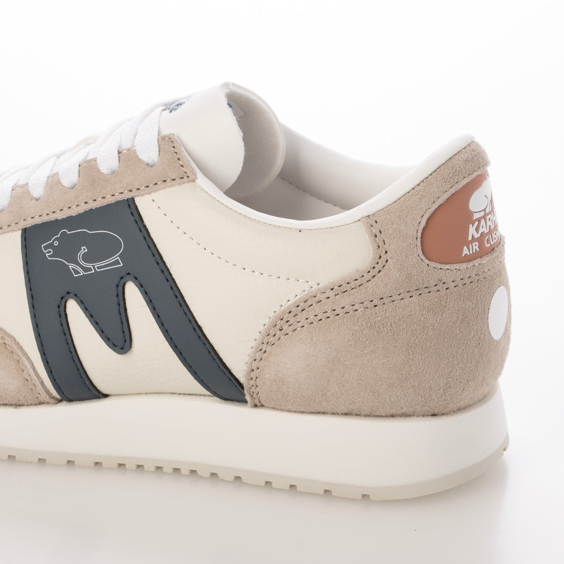 カルフ KARHU アルバトロス82 （SLV/SWH） SLV/SWH