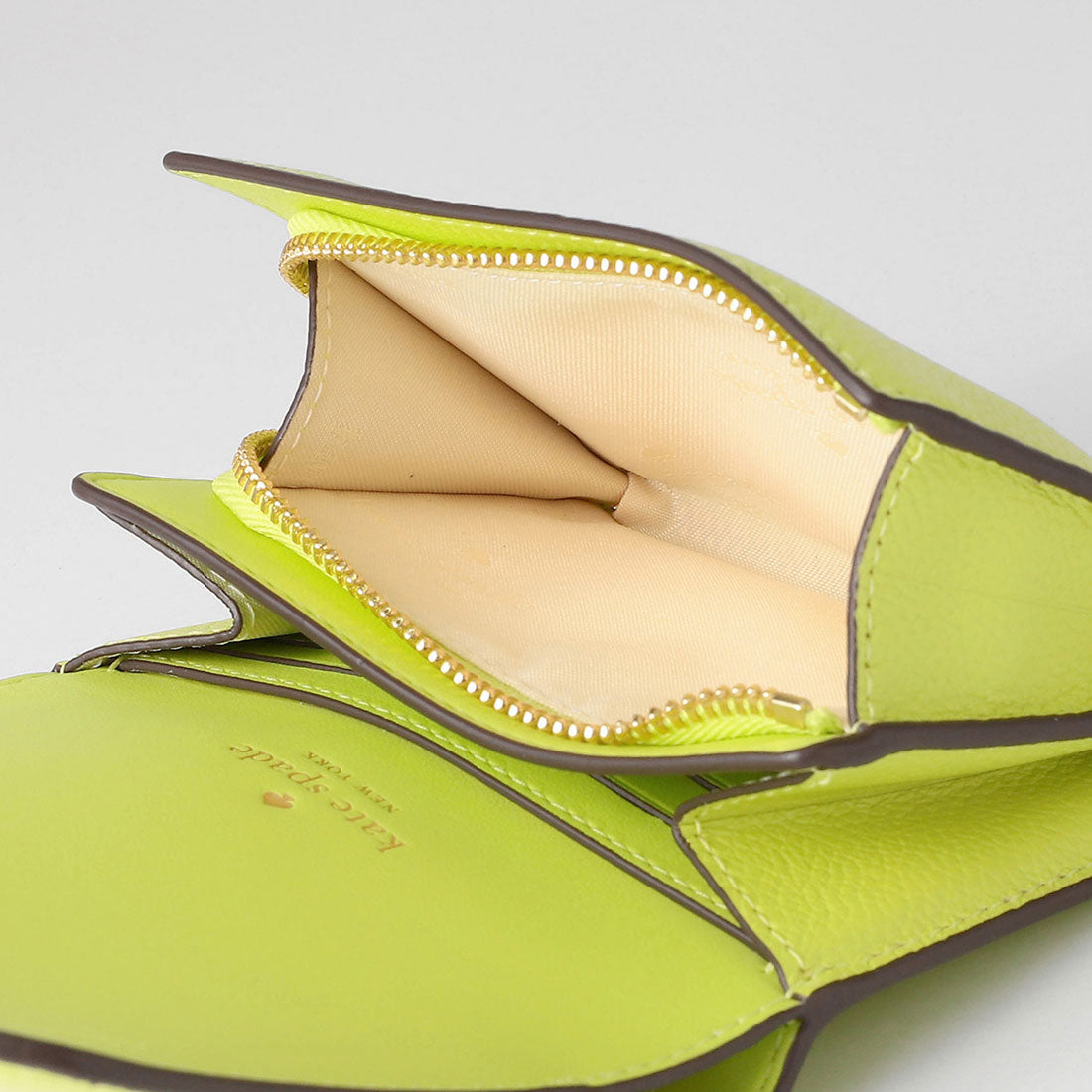 ケイトスペードニューヨーク kate spade new york 2つ折り財布 ケイラ スモールL ジップウォレット KK056 302 LIME SLUSH （ライムスラッシー） ライムスラッシー