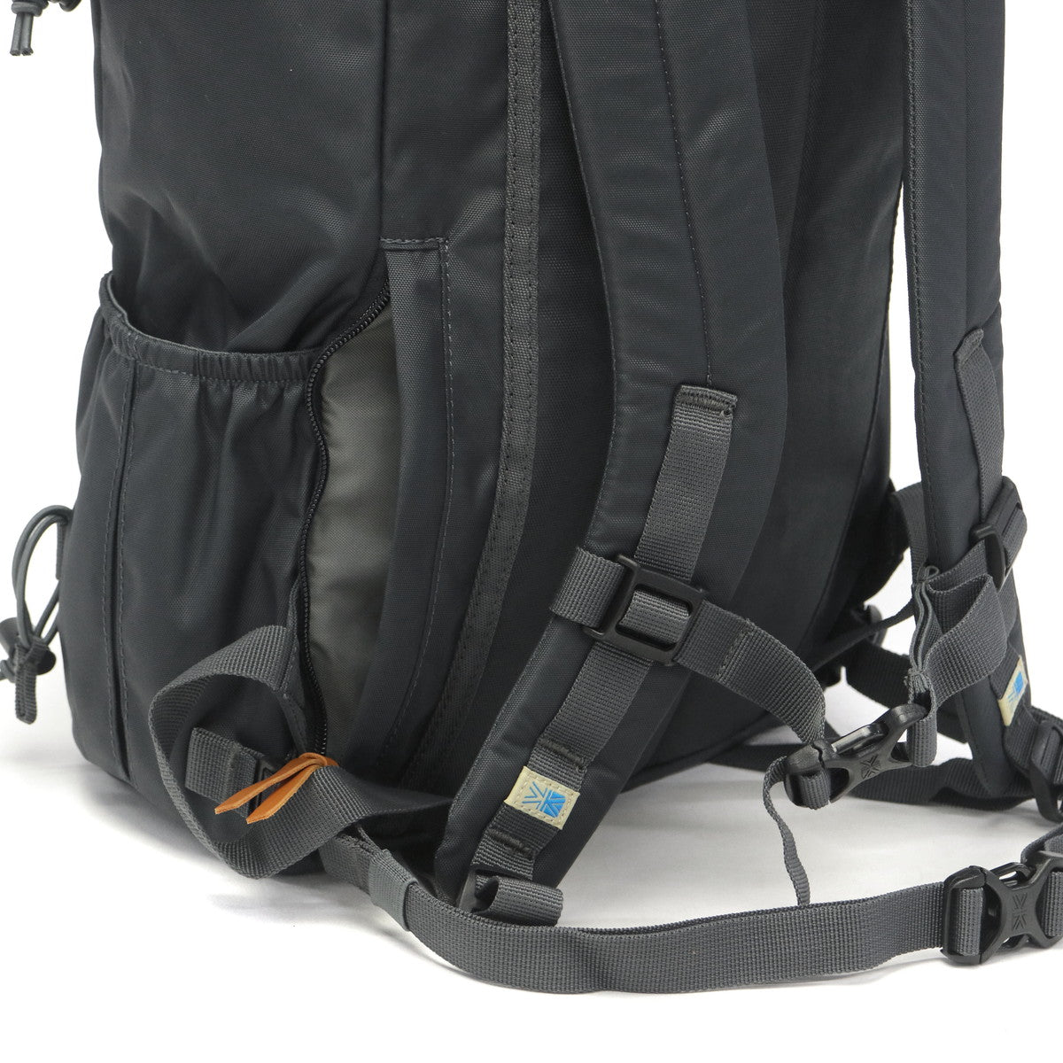 カリマー karrimor リュック メンズ レディース 小さめ 通勤 通学 バッグ 軽量 バックパック 22L A4 デイパック 登山 アウトドア 旅行 トレッキング ハイキング VT day pack R 501219（DarkCharcoal） DarkCharcoal