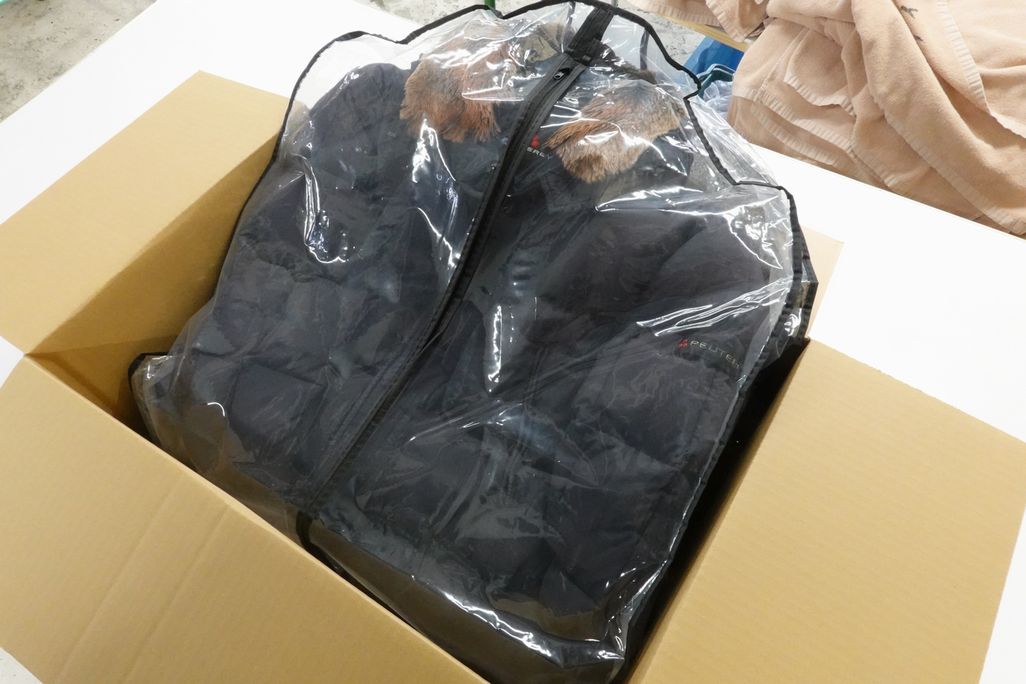カジクラウド 家事玄人 手洗いダウンクリーニング（お預かり付き）【返品不可商品】 （メーカー指定色） メーカー指定色