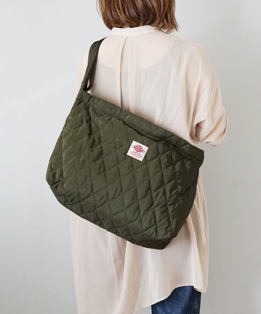 ホリデーエーエム Holiday A.M. バッグ ショルダーバッグ レディース メンズ キルティング 大きいサイズ HolidayA.M. （MUSTARD） MUSTARD
