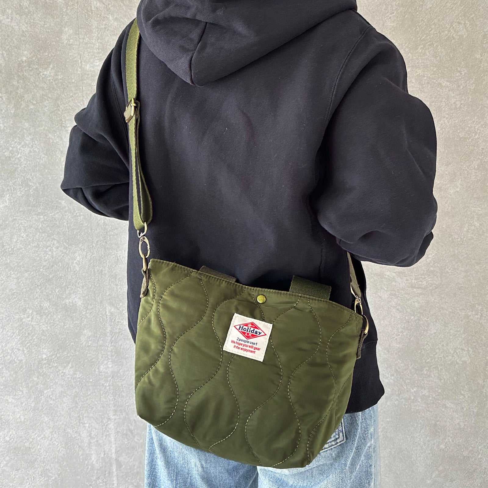 ホリデーエーエム Holiday A.M. バッグ ショルダーバッグ レディース メンズ キルティング 布 ホリデーエーエム HolidayA.M. （KHAKI） KHAKI