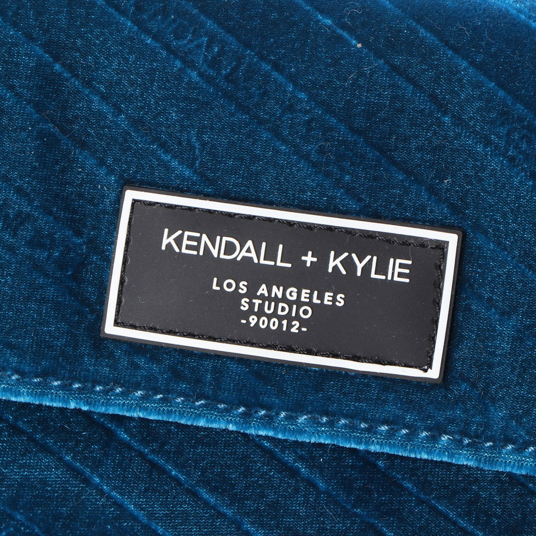 ケンダルアンドカイリー KENDALL+KYLIE レディースショルダーバッグHBKK-319-0016-51