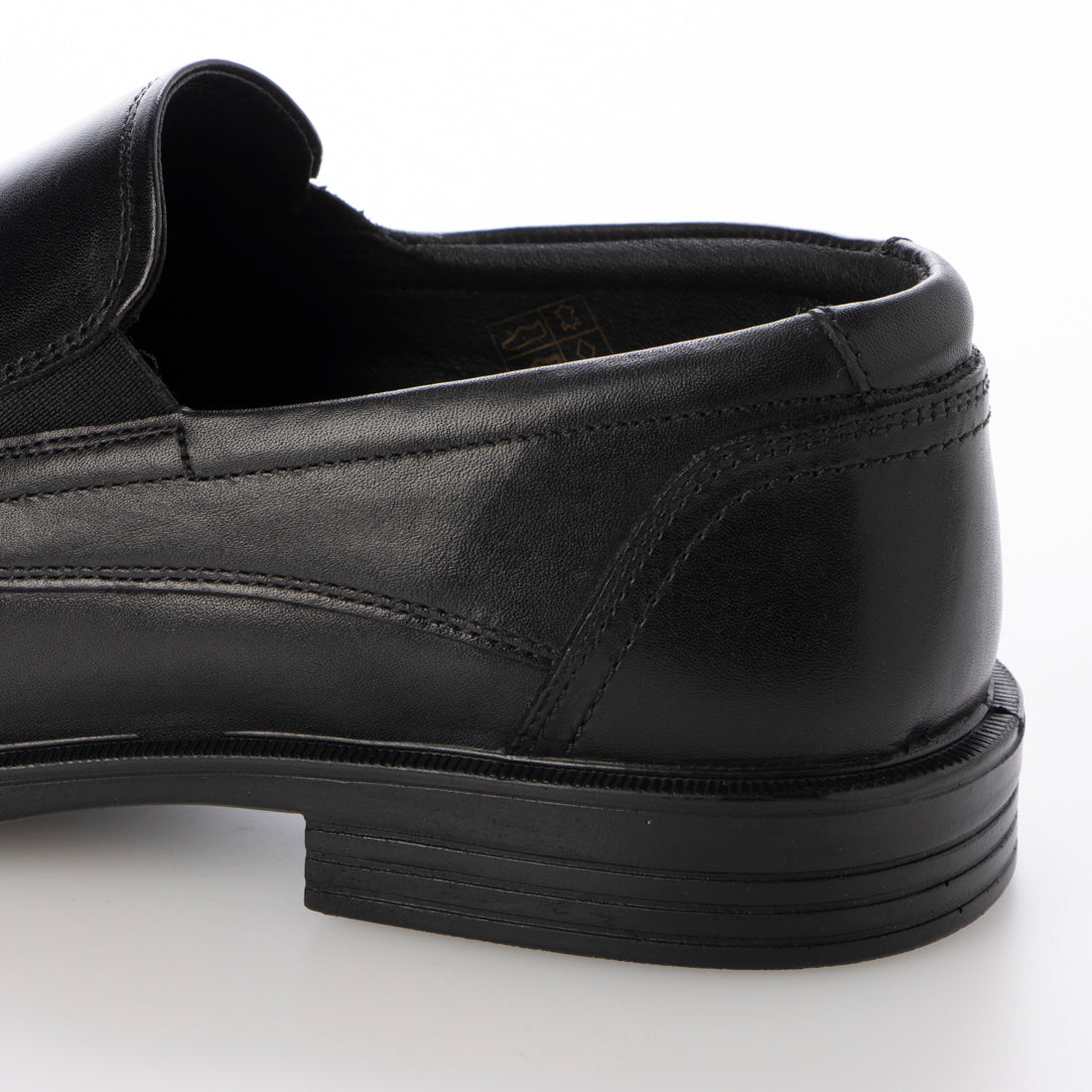 KISCO slip-on shoes