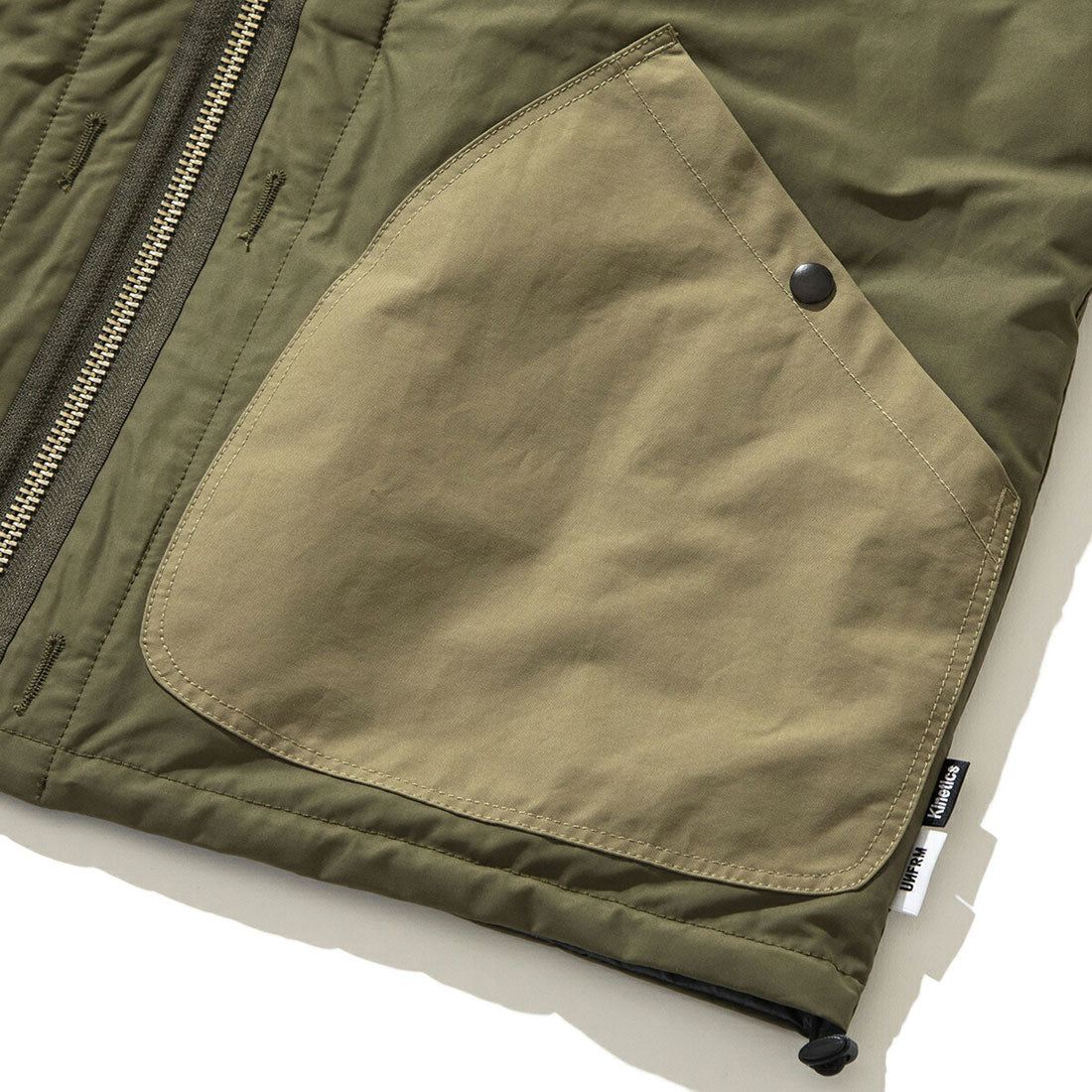キネティクス Kinetics UNFRM OUTDOOR STANDARD UNFRM x Kinetics REVERSIBLE STAND COLLAR VEST（ユニフォーム×キネティクス リバーシブル スタンドカラーベスト （KHAKI） KHAKI