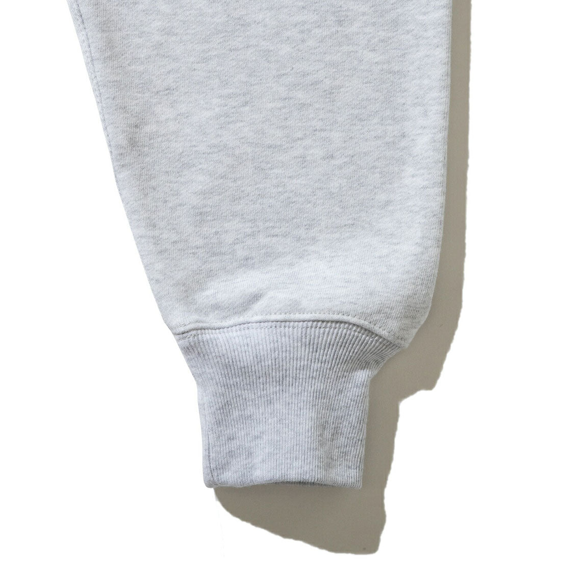 キネティクス Kinetics Kinetics × TOKYO TRIBE SANTA INOUE SARU IRON-ON LETTER HOODY（キネティクス × トーキョートライブ 井上三太 サル アイロンオン レター （ASH） ASH