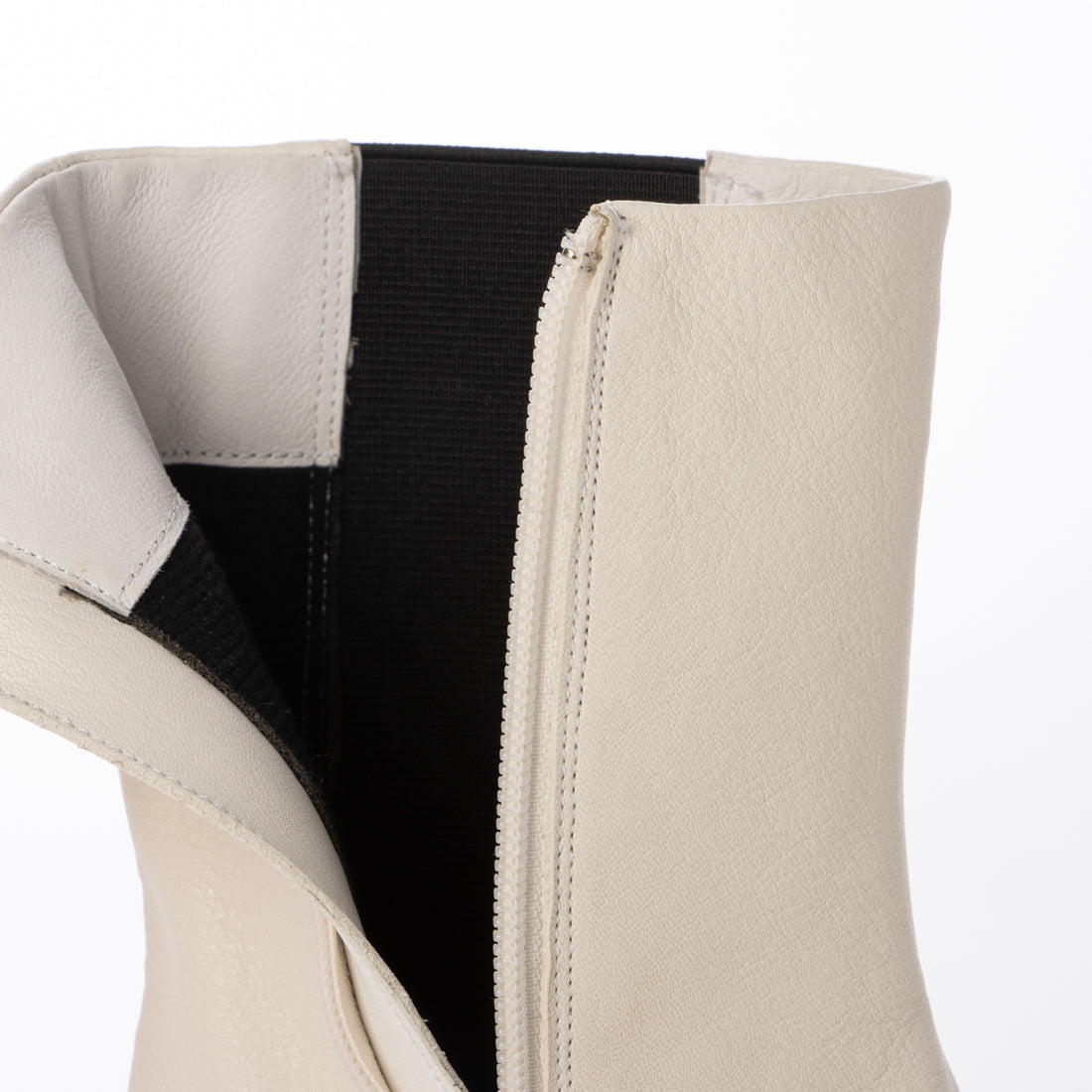 キコット KIKOTTO Chelsea Boots （アイボリー） アイボリー