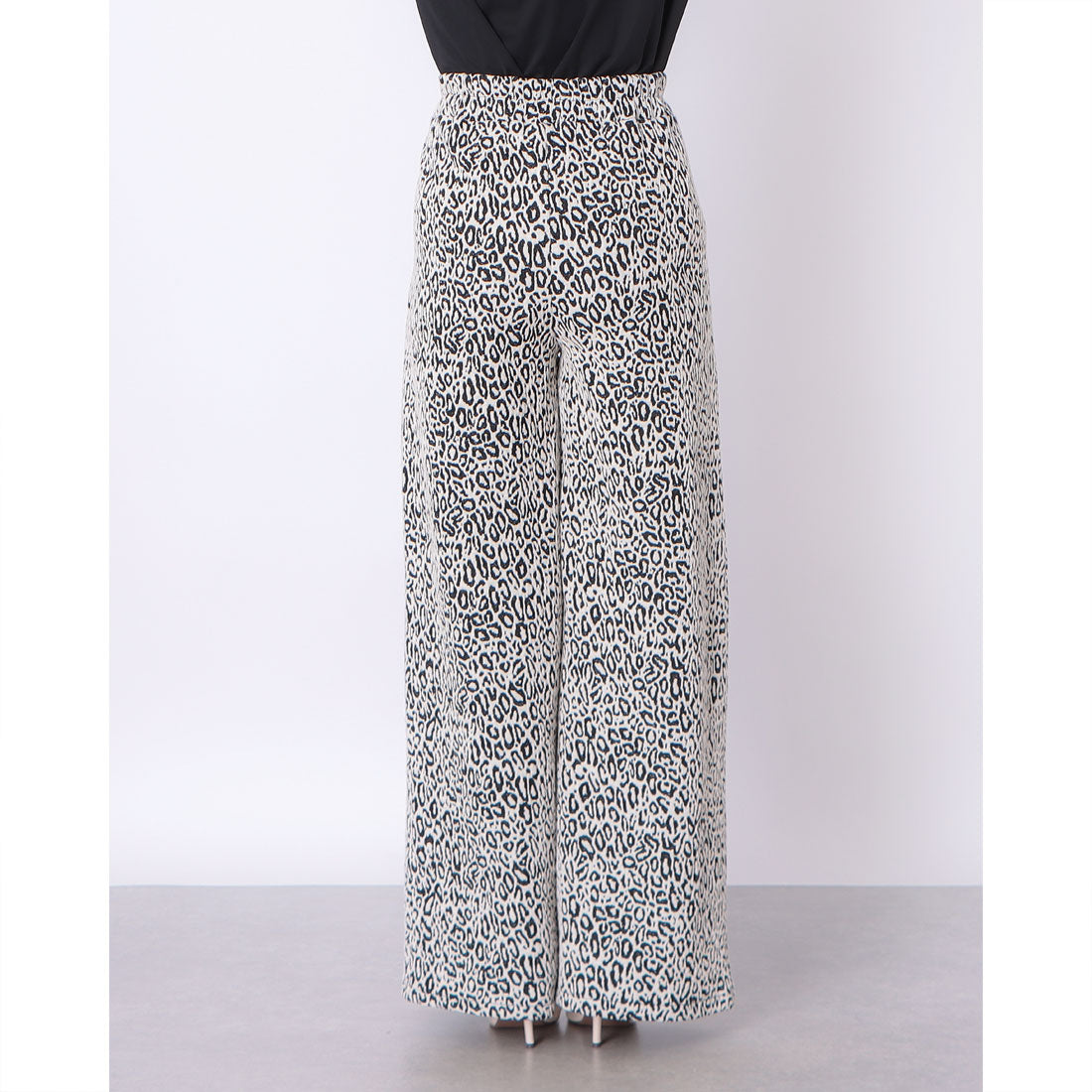 キキシックス KIKISIX ジャガードレオパードワイドPT （WHITE） WHITE