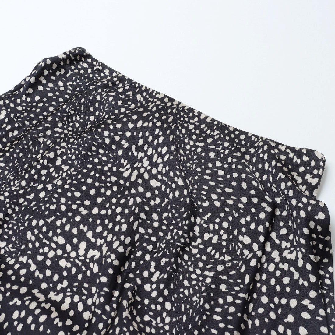 キキシックス KIKISIX デザインドットマキシSK （BLACK） BLACK