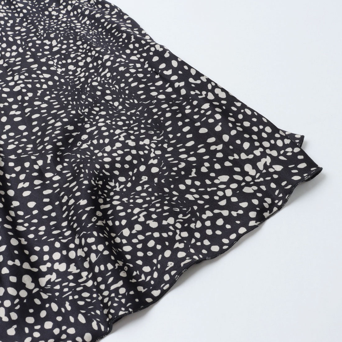 キキシックス KIKISIX デザインドットマキシSK （BLACK） BLACK