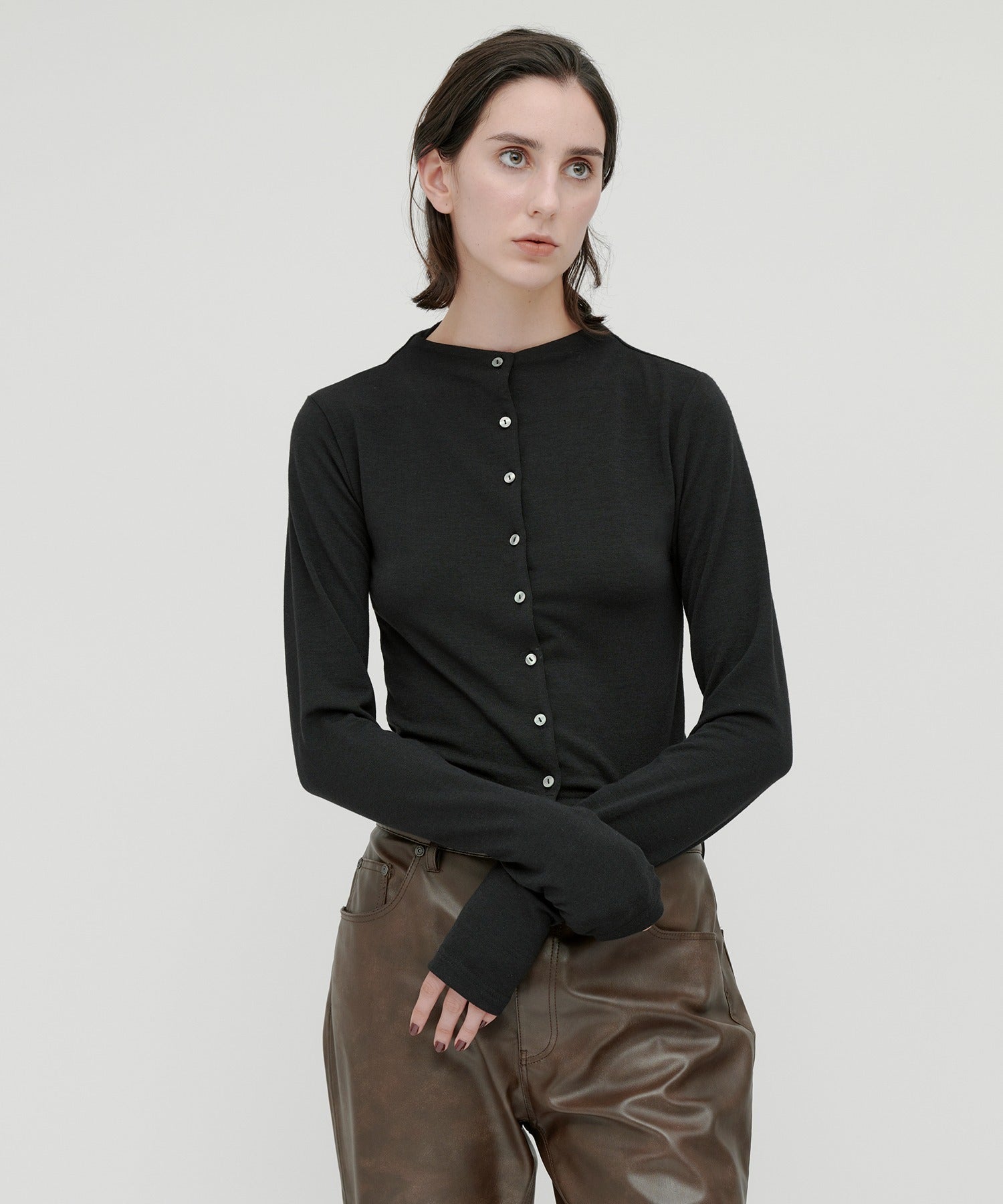 キエトヴァ kiehtova SMOOTH STAND NECK CARDIGAN/スムース スタンド ネック カーディガン KTWR43 （ブラック） ブラック