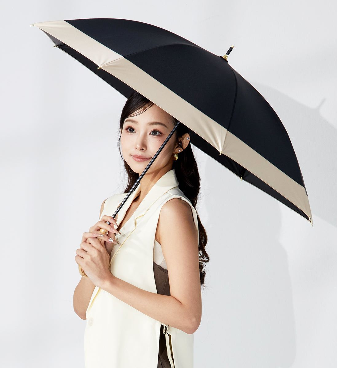 キザワ KIZAWA バンブー ショート丈 日傘 完全遮光 雨傘 晴雨兼用傘 50cm～ithm bicolor～ （ブラック×ベージュ） ブラック×ベージュ