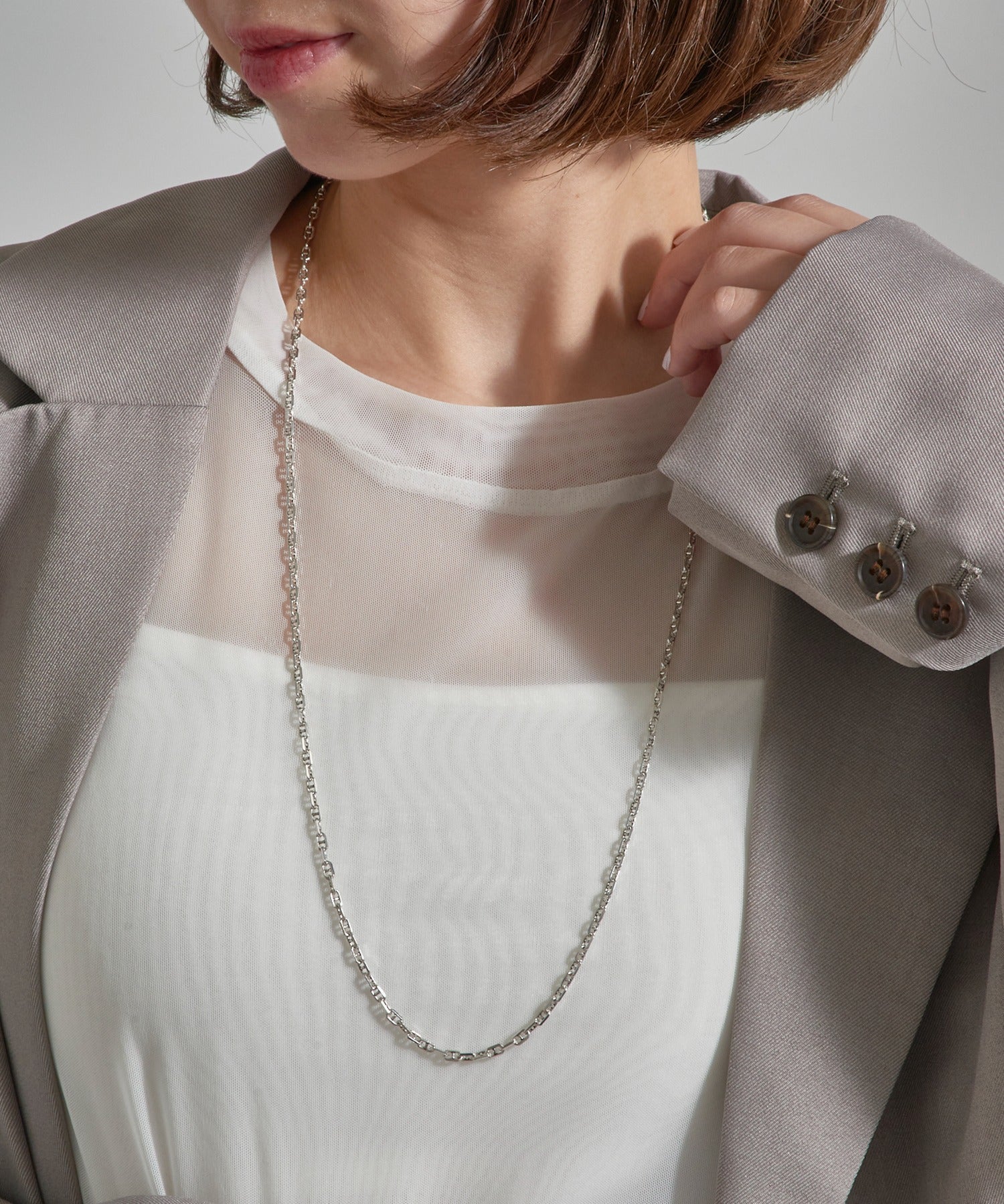 フィリップ オーディベール PHILIPPE AUDIBERT Garnet necklace brass silver plated CO6621:AR （シルバー） シルバー