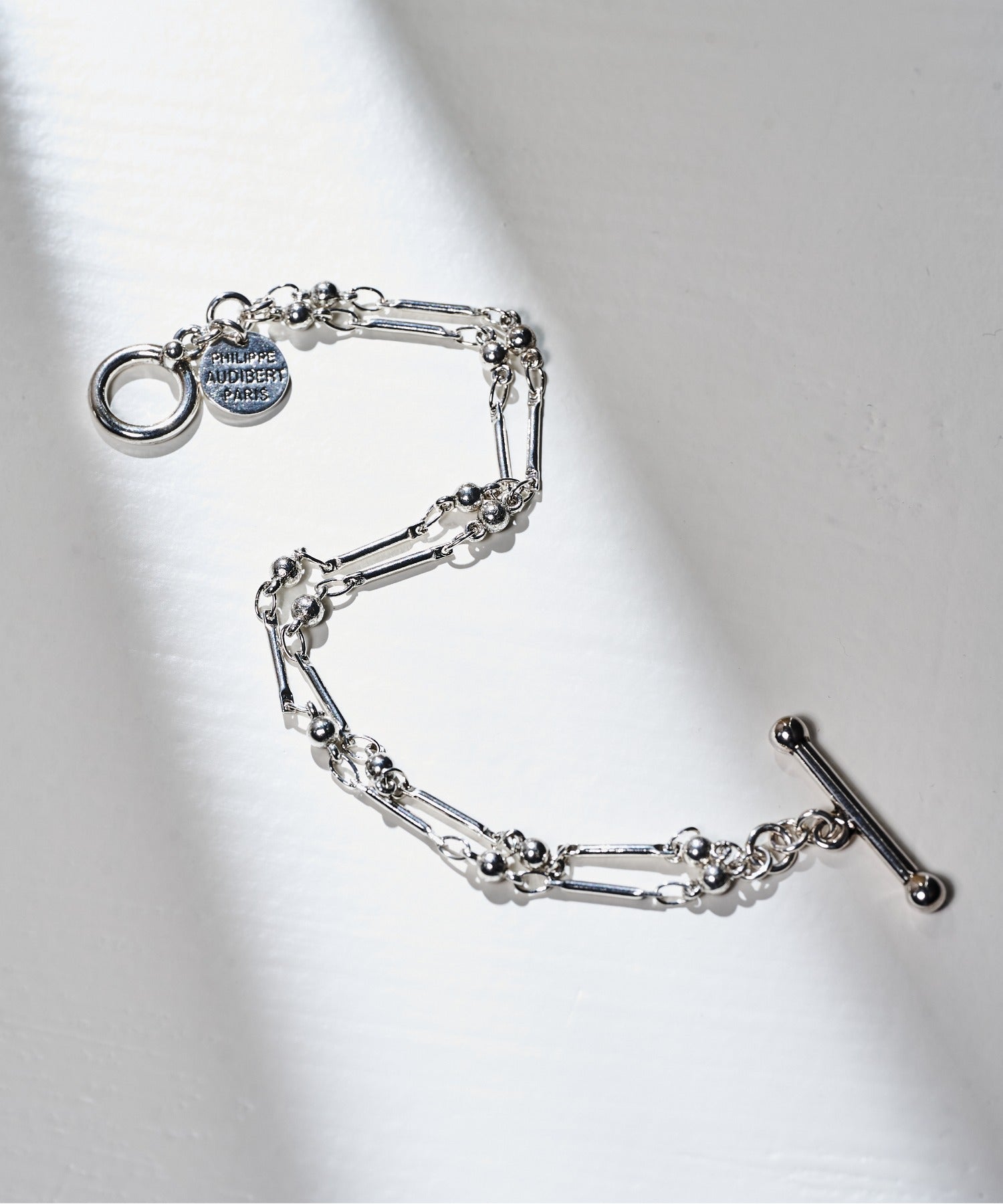 フィリップ オーディベール PHILIPPE AUDIBERT Garnet double bracelet, brass silver plated BRS6615:AR （シルバー） シルバー