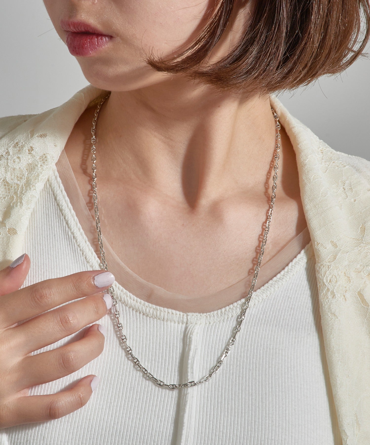 フィリップ オーディベール PHILIPPE AUDIBERT Enara semi-long necklace brass silver plated SAS6005:AR （シルバー） シルバー
