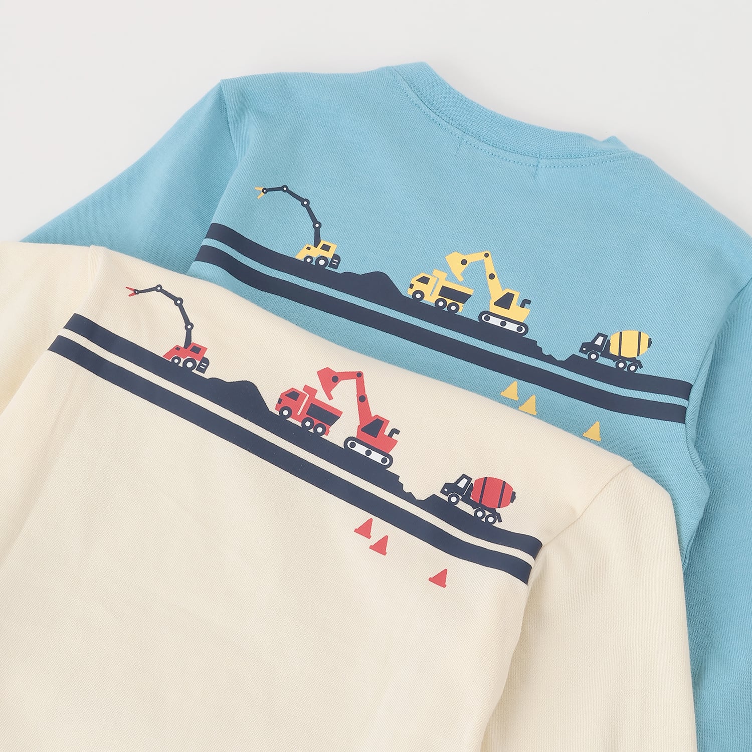 クレードスコープ kladskap 働く車工事中長袖Tシャツ （アイボリー） アイボリー