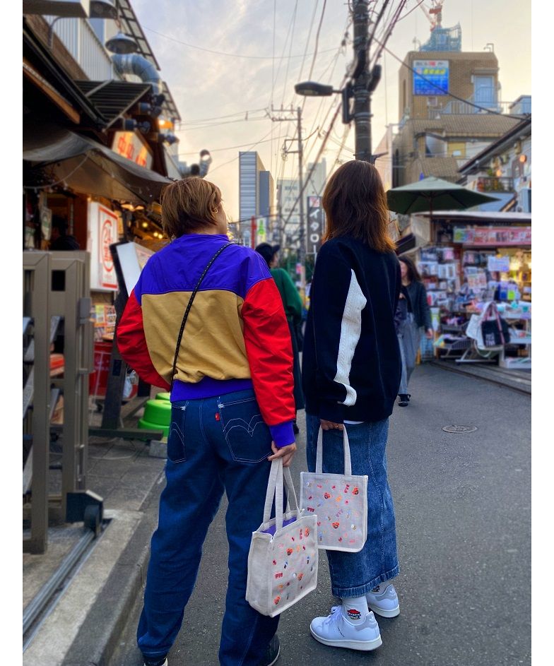 At On 50 Korea Jimjilbang Tote Bag