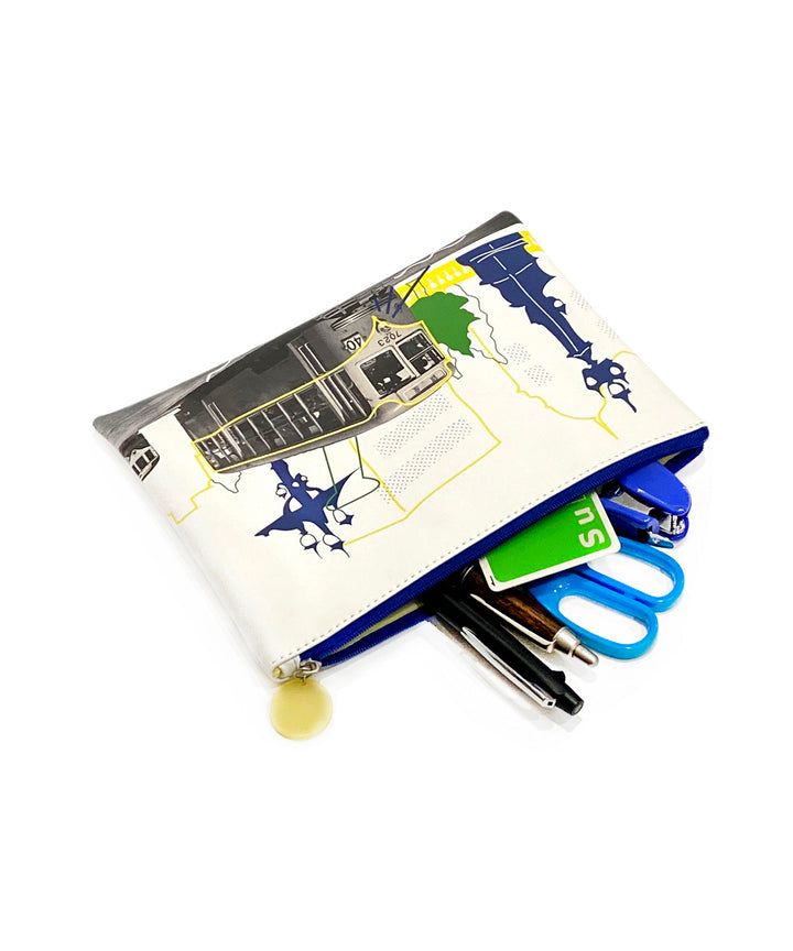 At On 50 Tokyo Metropolitan Bureau of Transportation Flat Pouch Small white