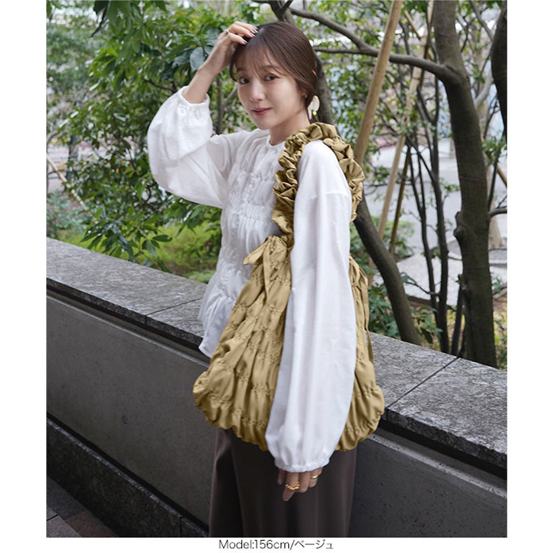 コウベレタス KOBE LETTUCE [ yuiさんコラボ ] シャーリングバッグ [B1604] （アイボリー） アイボリー