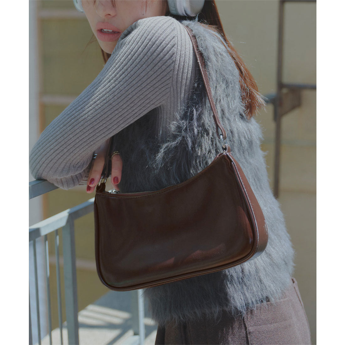 コウベレタス KOBE LETTUCE ホーボーショルダーバッグ [B1632] （ブラウン） ブラウン