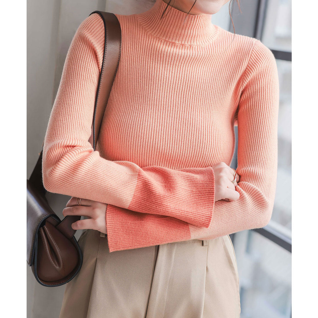  KOBE LETTUCE KOBE LETTUCE 袖口配色喇叭袖針織上衣 [N1157]