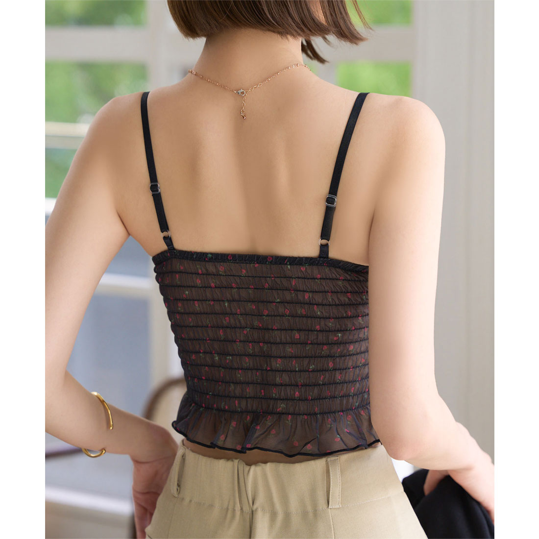 コウベレタス KOBE LETTUCE カップ付き小花柄シャーリングキャミ [C7527] （ブラック） ブラック