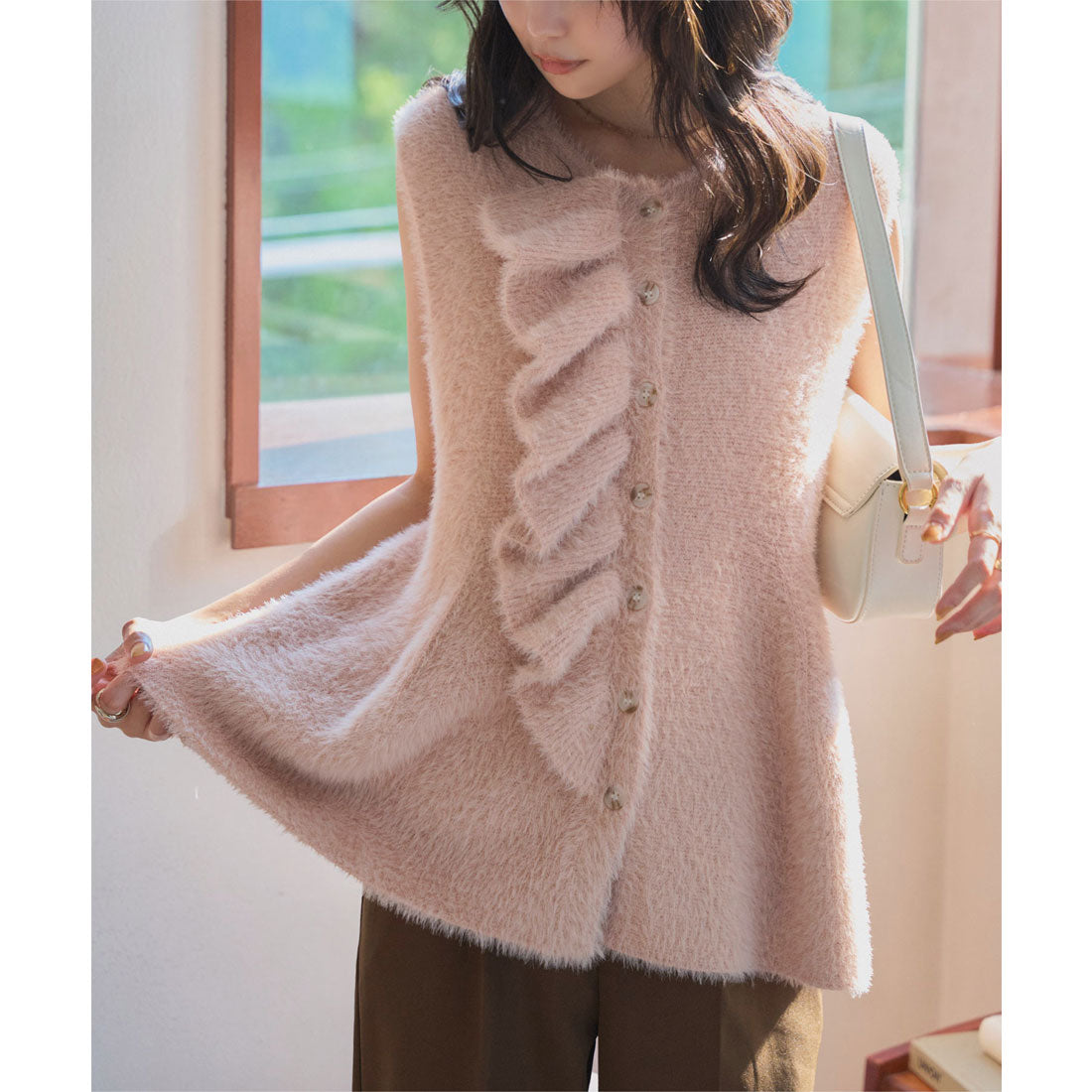 コウベレタス KOBE LETTUCE ふわふわシャギーペプラムベスト [N1226] （ピンクベージュ） ピンクベージュ
