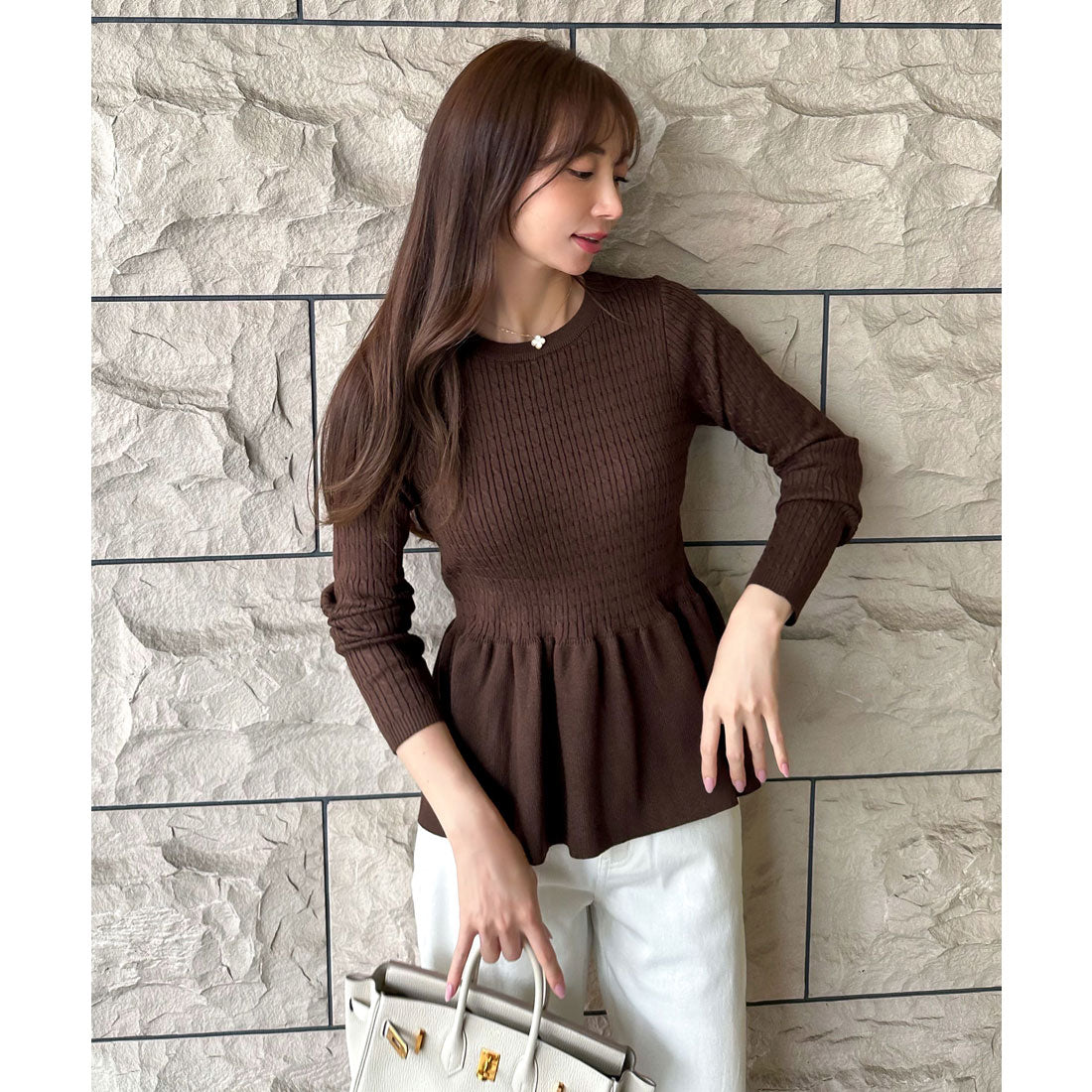 コウベレタス KOBE LETTUCE [ 岡部あゆみさんコラボ ］ペプラムニットトップス【ケーブル】[選べる2タイプ] [N1204] （ブラウン） ブラウン