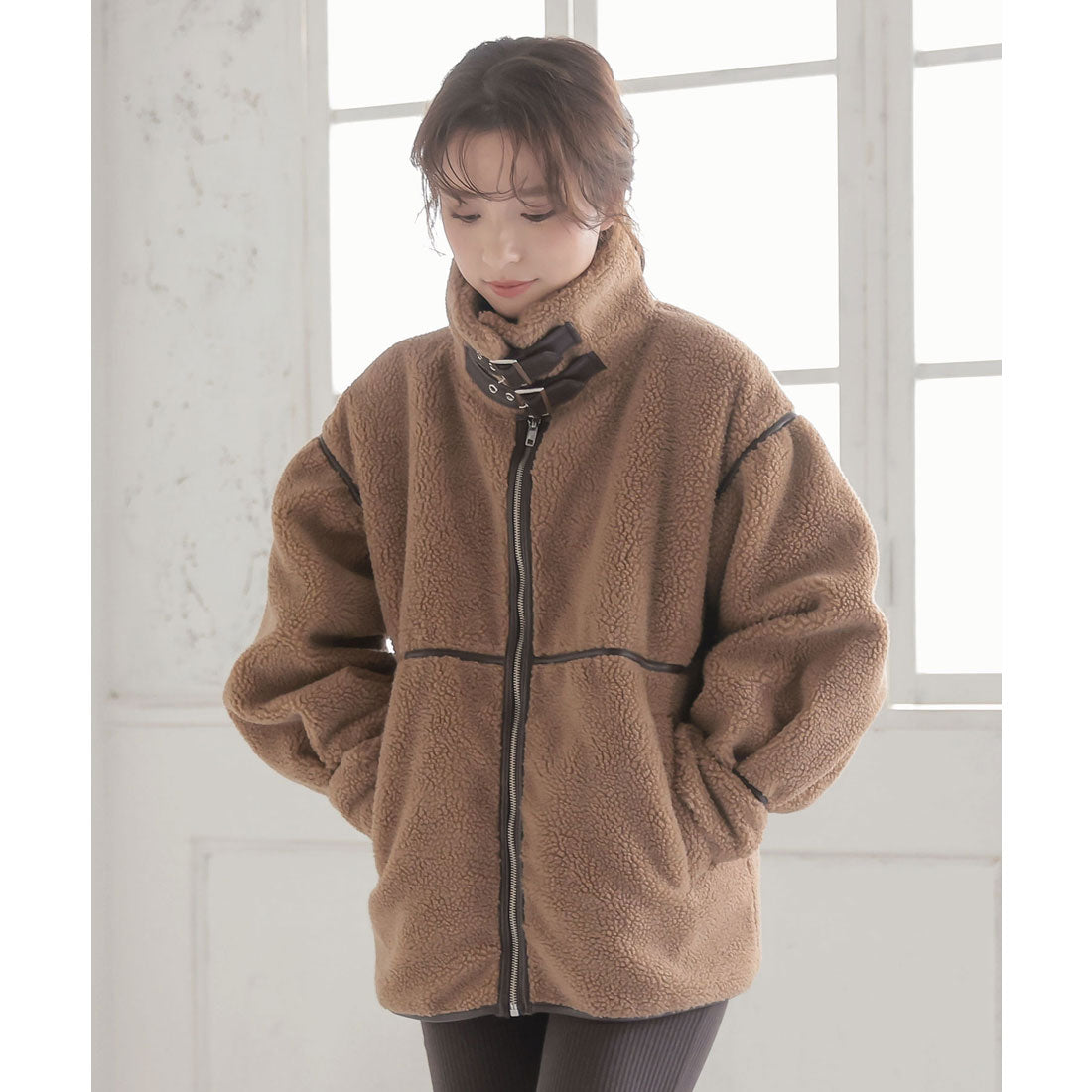 KOBE LETTUCE Neck belt boa blouson [K986]
