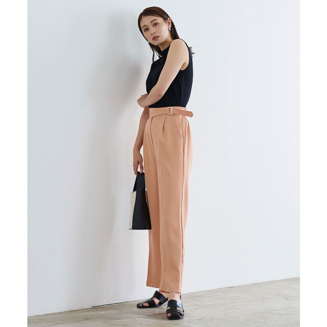 KOBE LETTUCE Belt Point Design Pants [M3658]