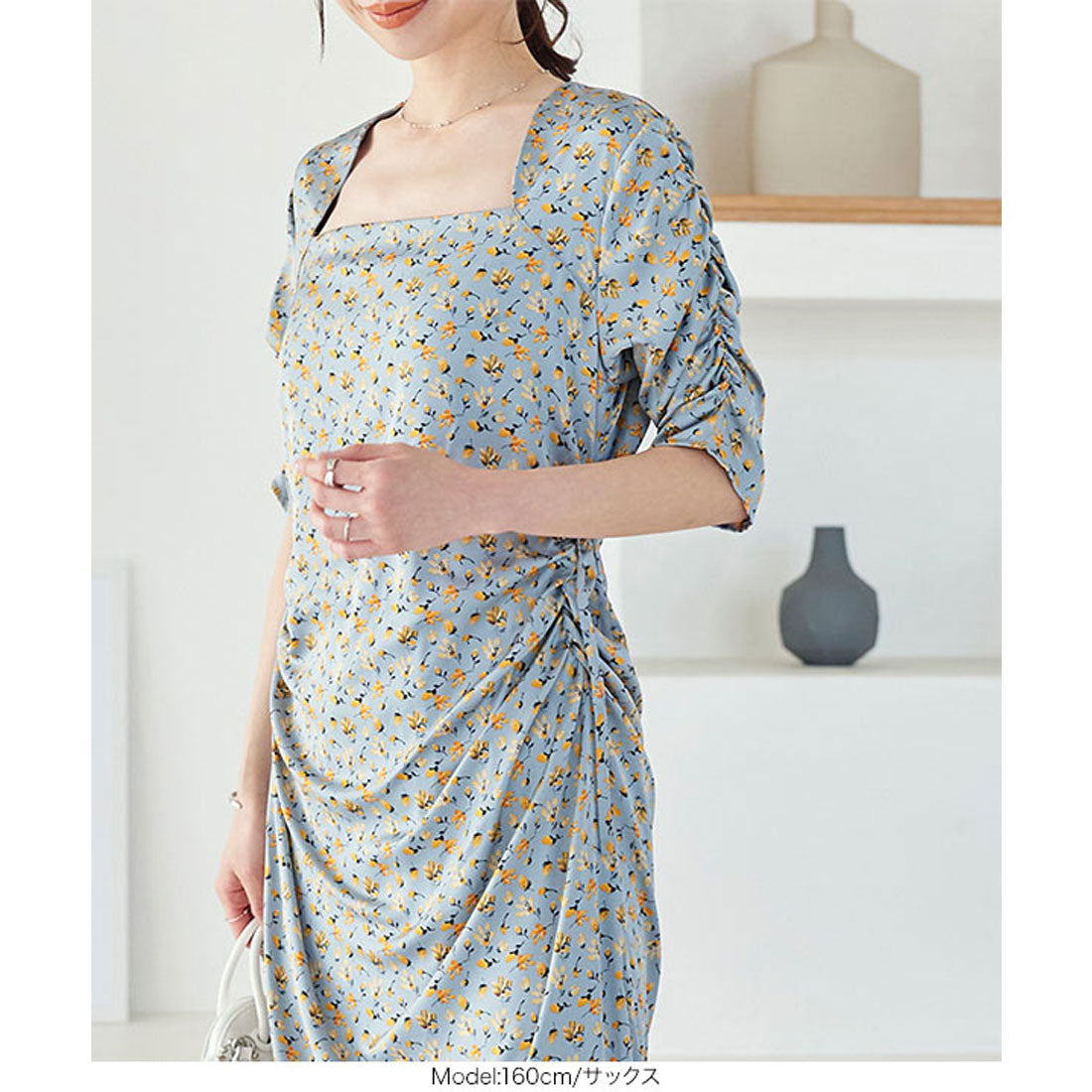 KOBE LETTUCE Optical Flower Dress for a slender look [E3283]