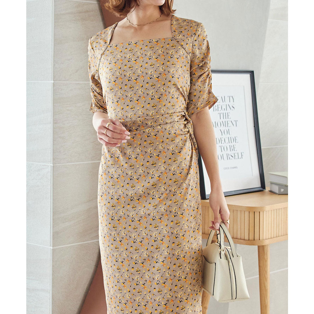 KOBE LETTUCE Optical Flower Dress for a slender look [E3283]