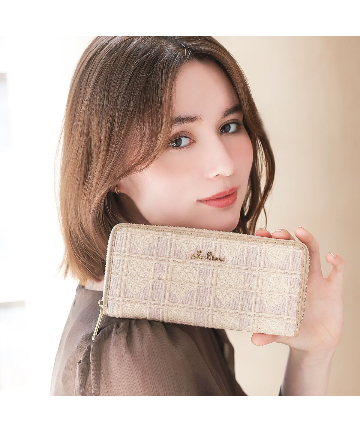 クレリア Clelia 長財布 財布 レディース 本革 レザー 綿  シンプル ラウンドファスナー 大人 かわいい Clelia クレリア クロレ Colorer CLー21506 （ラフィネ・ベージュ） ラフィネ・ベージュ