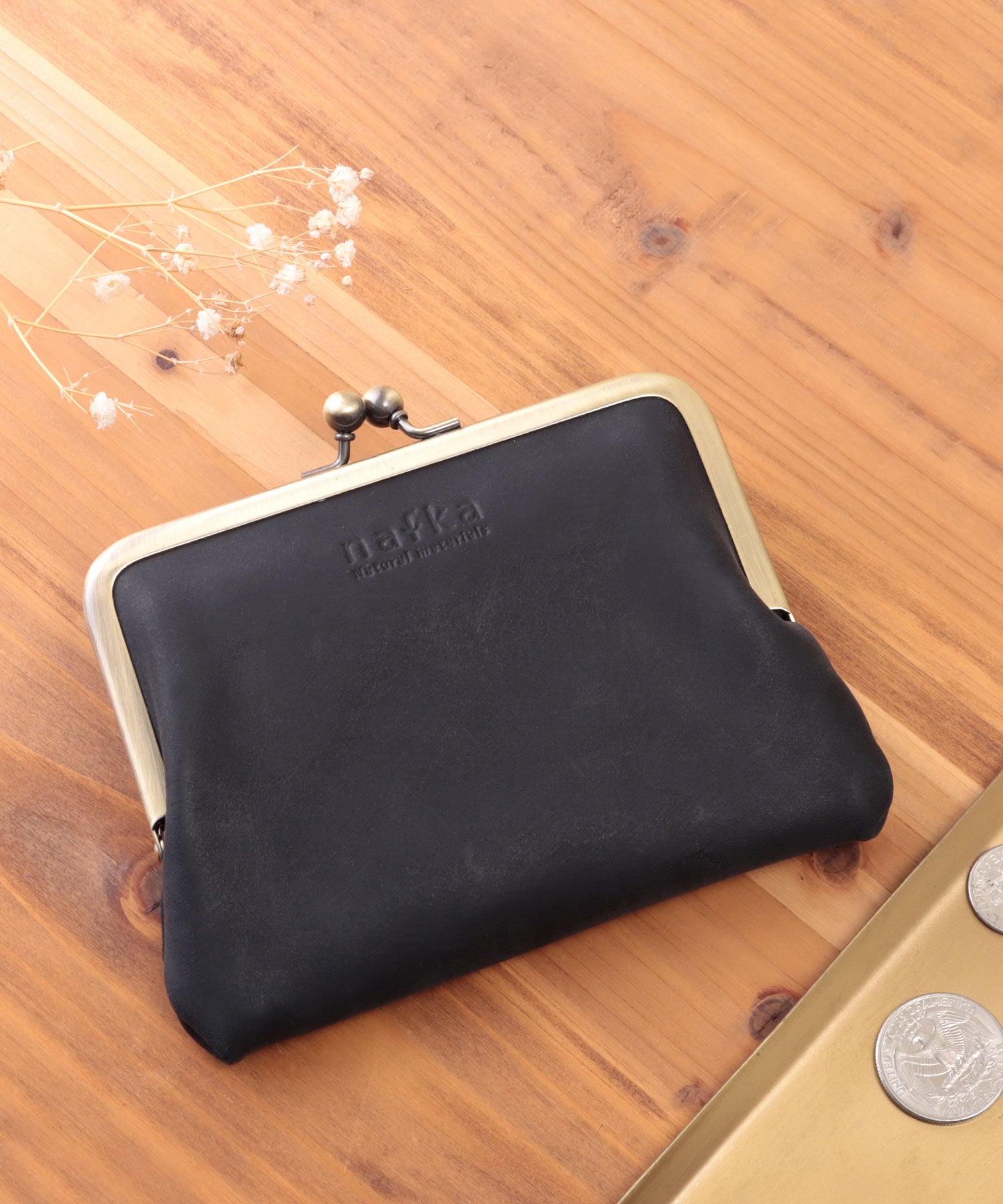ナフカ nafka 財布 がま口 二つ折り財布 がま口財布 小銭入れ コインキャッチャー  本革 牛革 姫路レザー レトロ アンティーク nafka ナフカ NFKー72107 （ブラック） ブラック